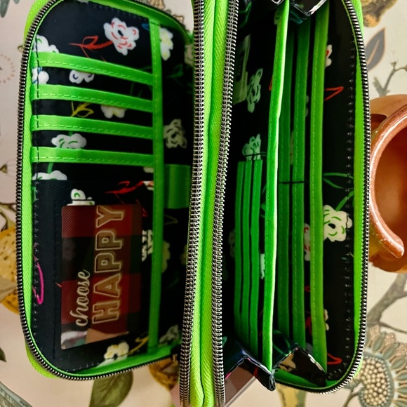 Lug Splits XL wallet- Lime - Picture 4 of 8